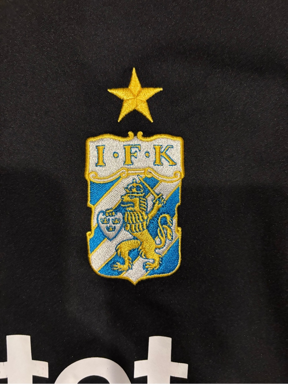 adidas IFK Göteborg 2013/2014 away jersey - Picture 4 of 7